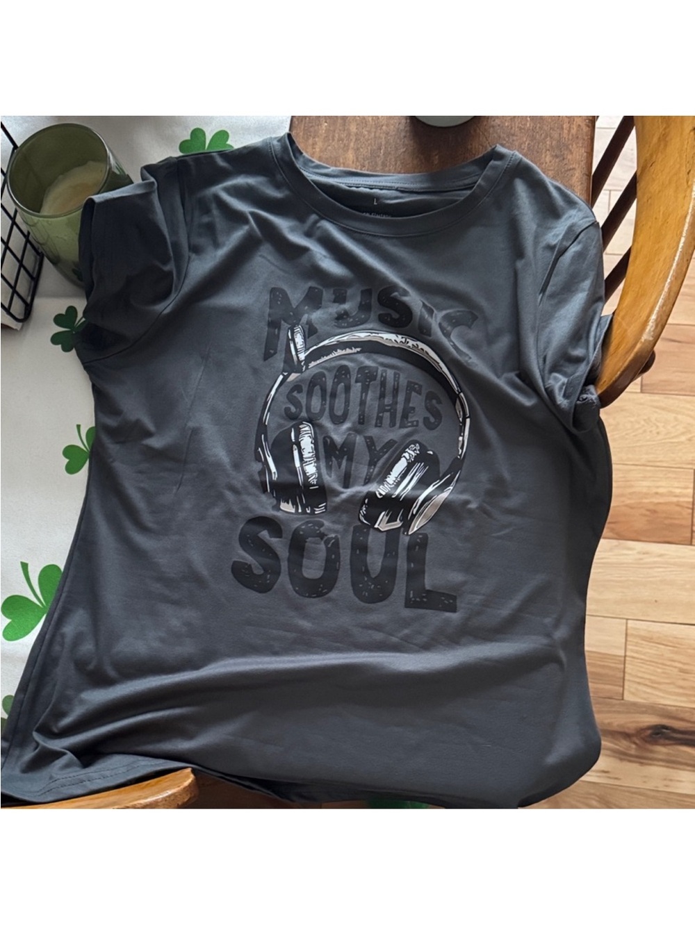 music soothes my soul tshirt